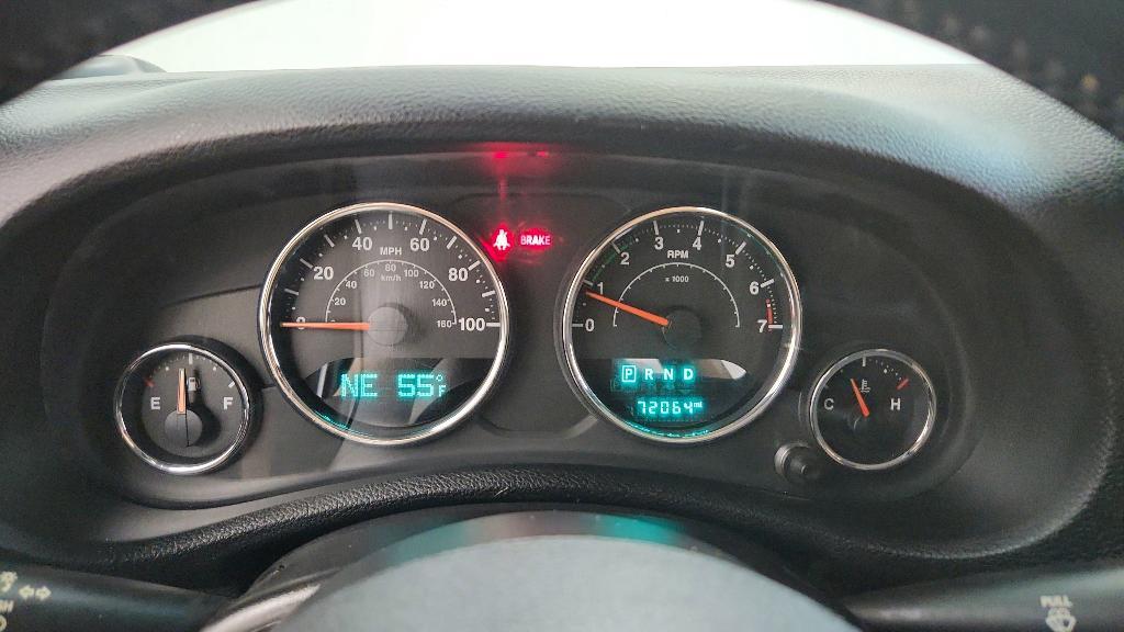 used 2015 Jeep Wrangler Unlimited car, priced at $16,107