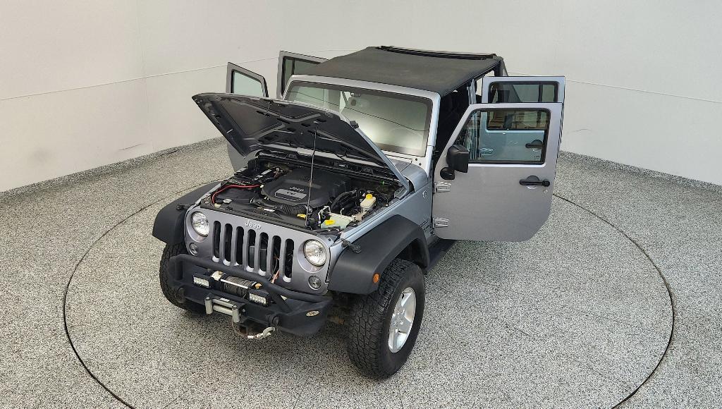 used 2015 Jeep Wrangler Unlimited car, priced at $16,107