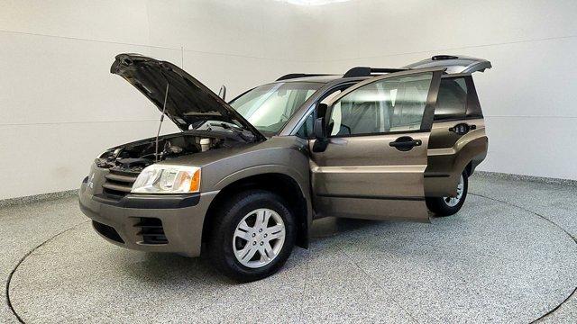 used 2004 Mitsubishi Endeavor car, priced at $2,103