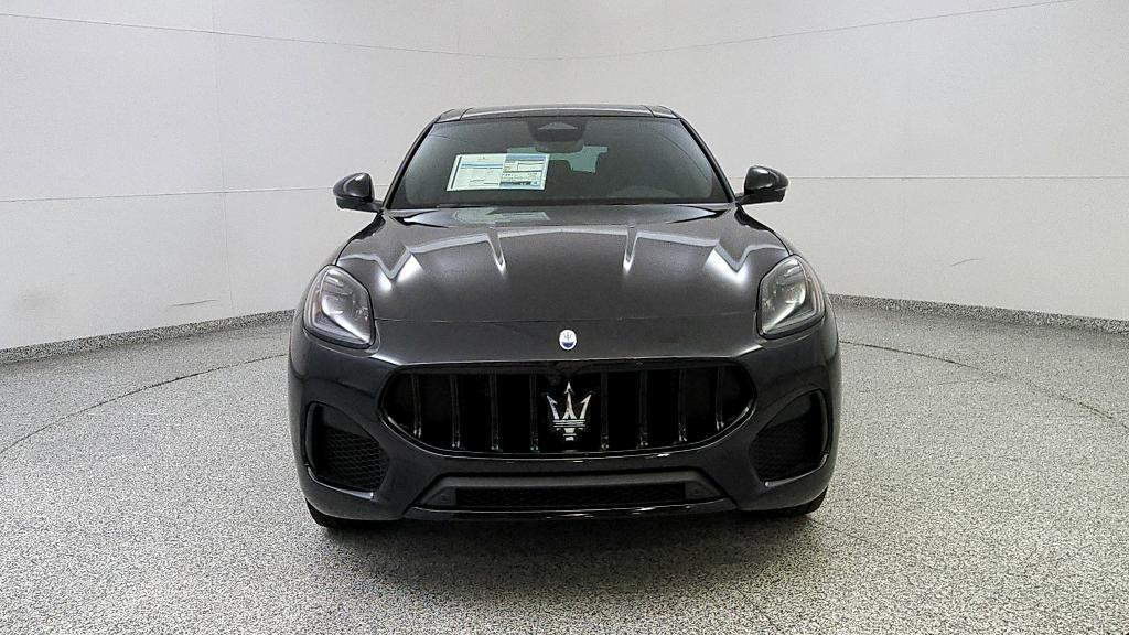 new 2025 Maserati Grecale car, priced at $90,535