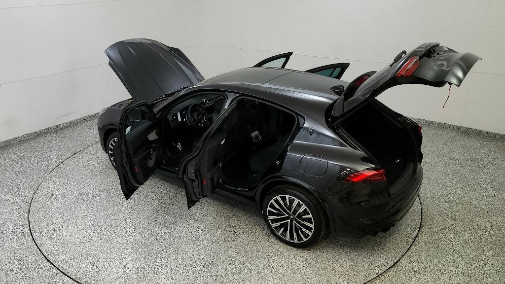 new 2025 Maserati Grecale car, priced at $90,535