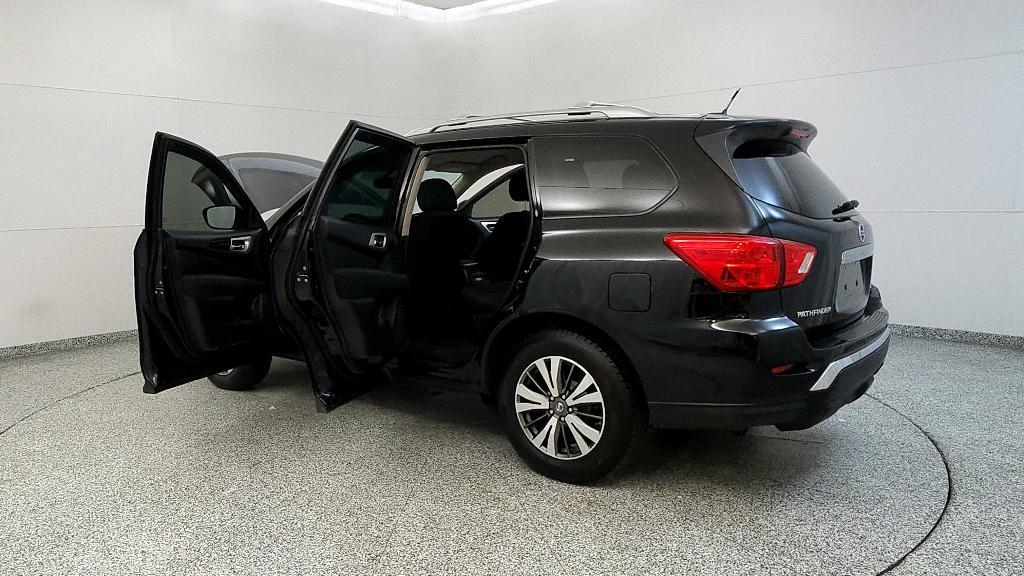 used 2017 Nissan Pathfinder car, priced at $9,366