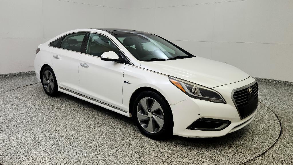 used 2016 Hyundai Sonata Hybrid car, priced at $6,596