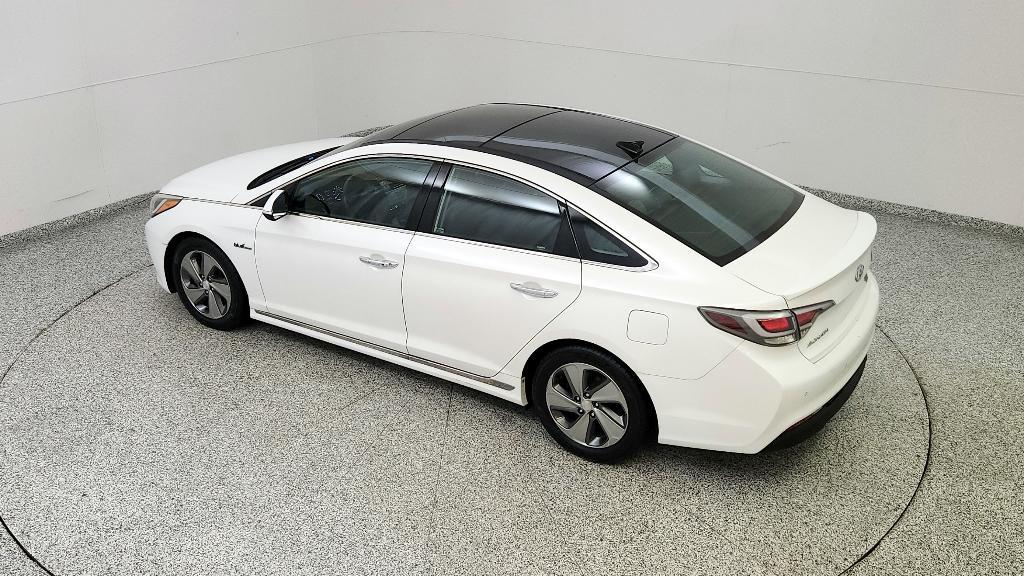 used 2016 Hyundai Sonata Hybrid car, priced at $6,596