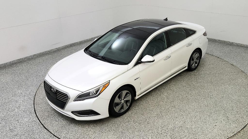 used 2016 Hyundai Sonata Hybrid car, priced at $6,596
