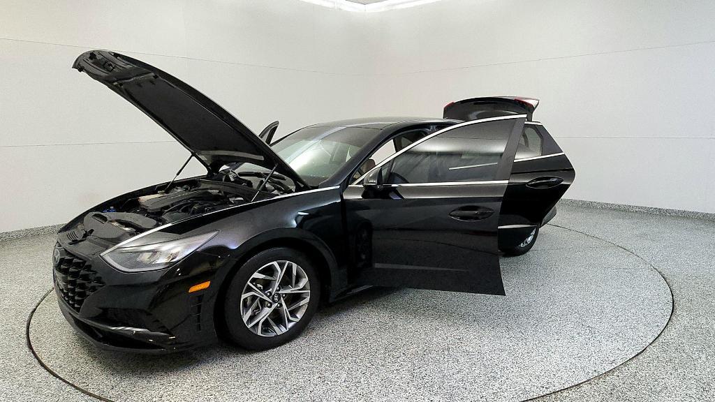 used 2022 Hyundai Sonata car, priced at $17,209