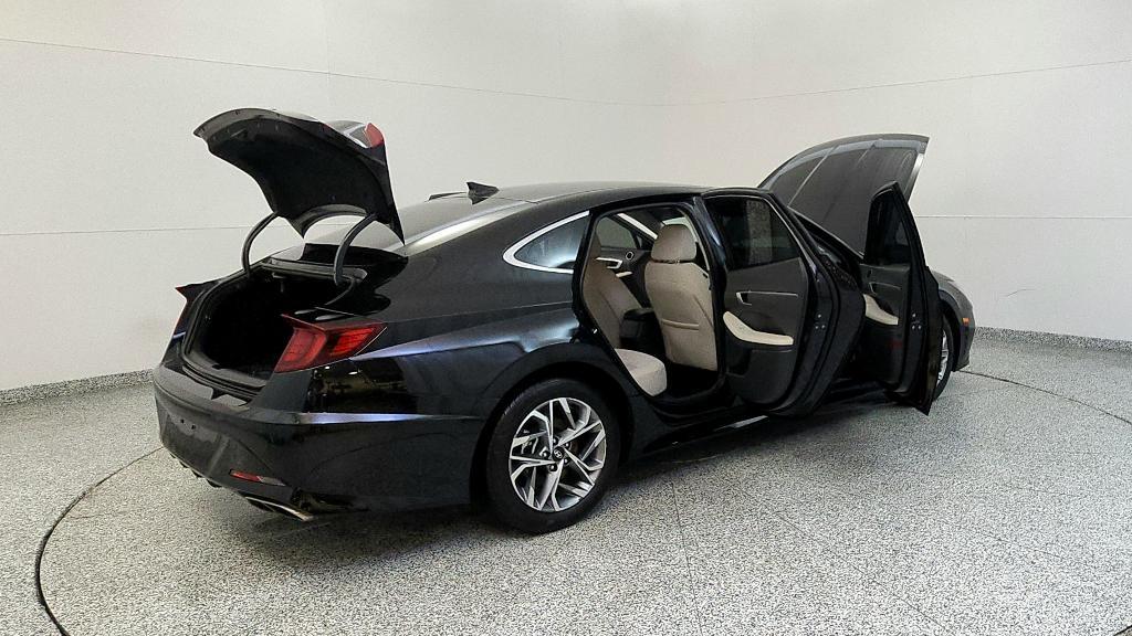 used 2022 Hyundai Sonata car, priced at $17,209