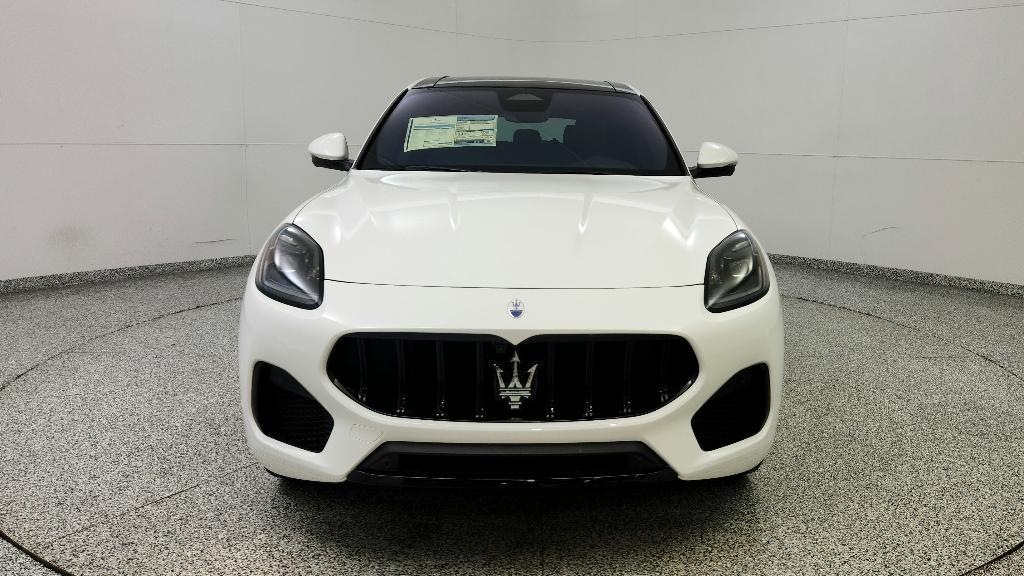 new 2025 Maserati Grecale car, priced at $88,805