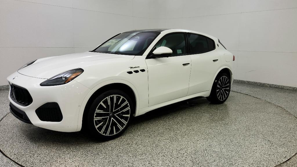 new 2025 Maserati Grecale car, priced at $88,805