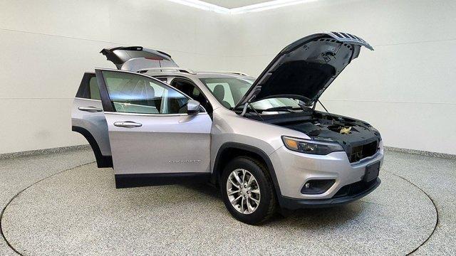 used 2019 Jeep Cherokee car, priced at $13,800