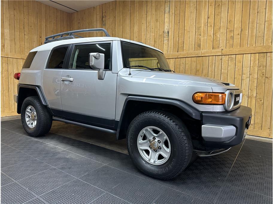 used 2008 Toyota FJ Cruiser car, priced at $19,999
