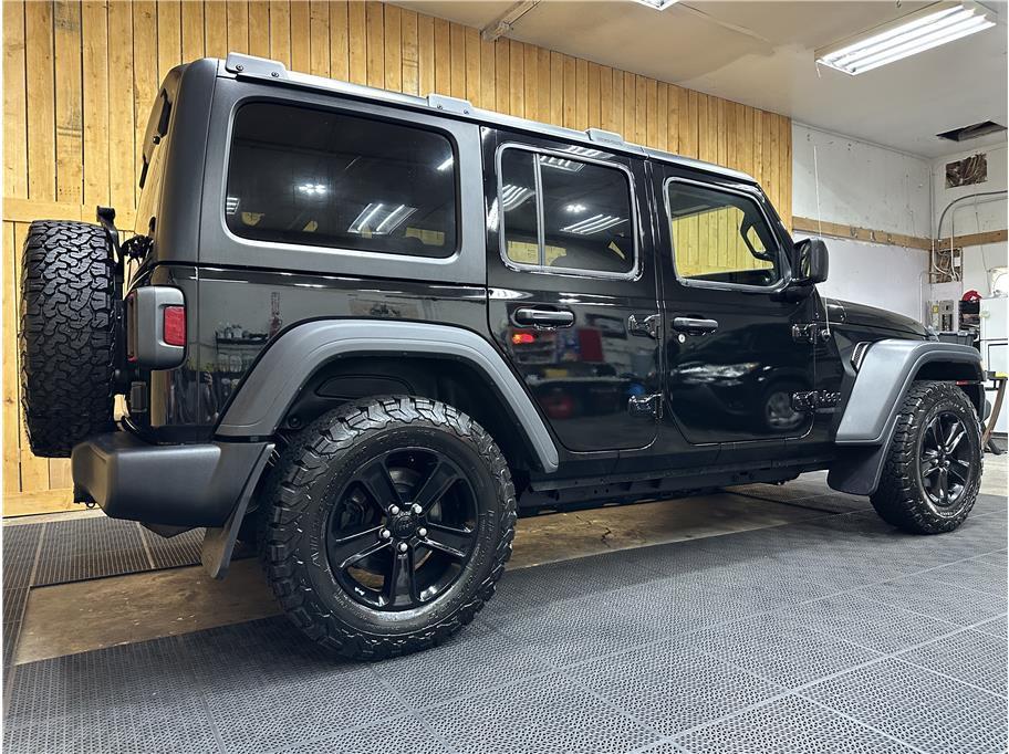 used 2020 Jeep Wrangler Unlimited car, priced at $28,999