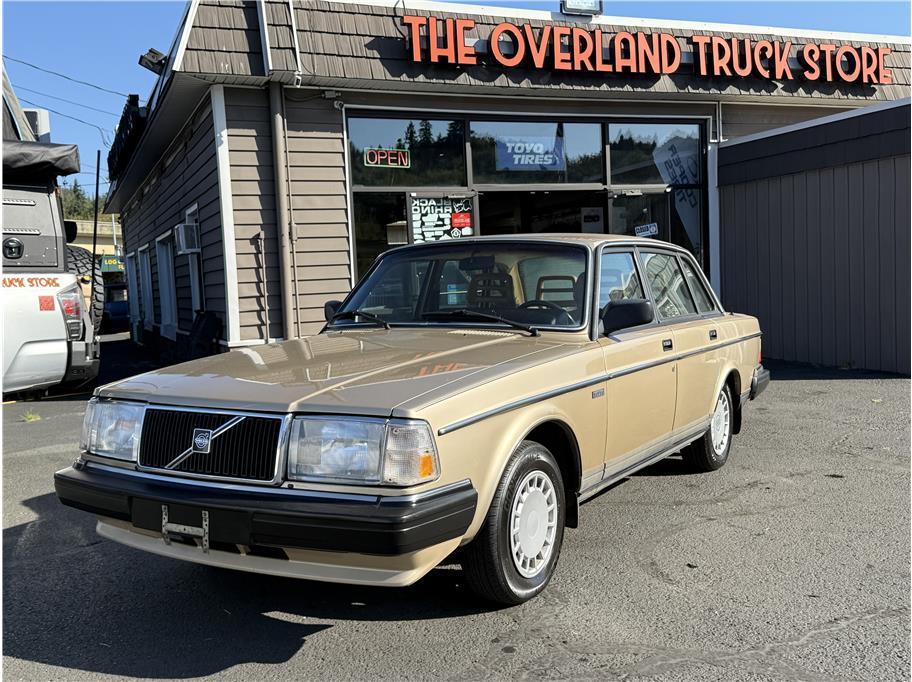 used 1989 Volvo 240 car, priced at $5,999