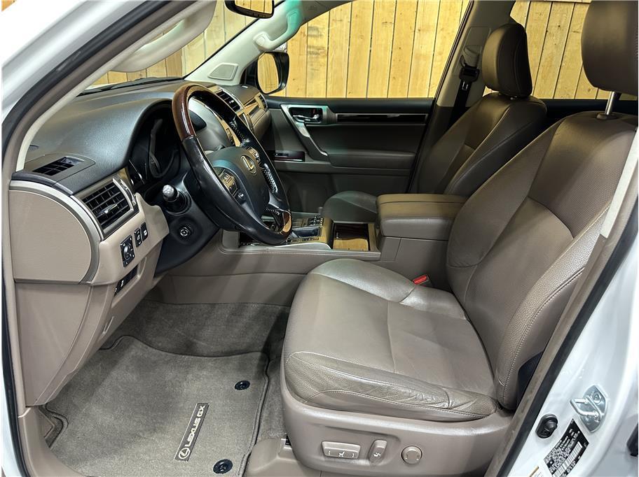 used 2017 Lexus GX 460 car, priced at $28,714
