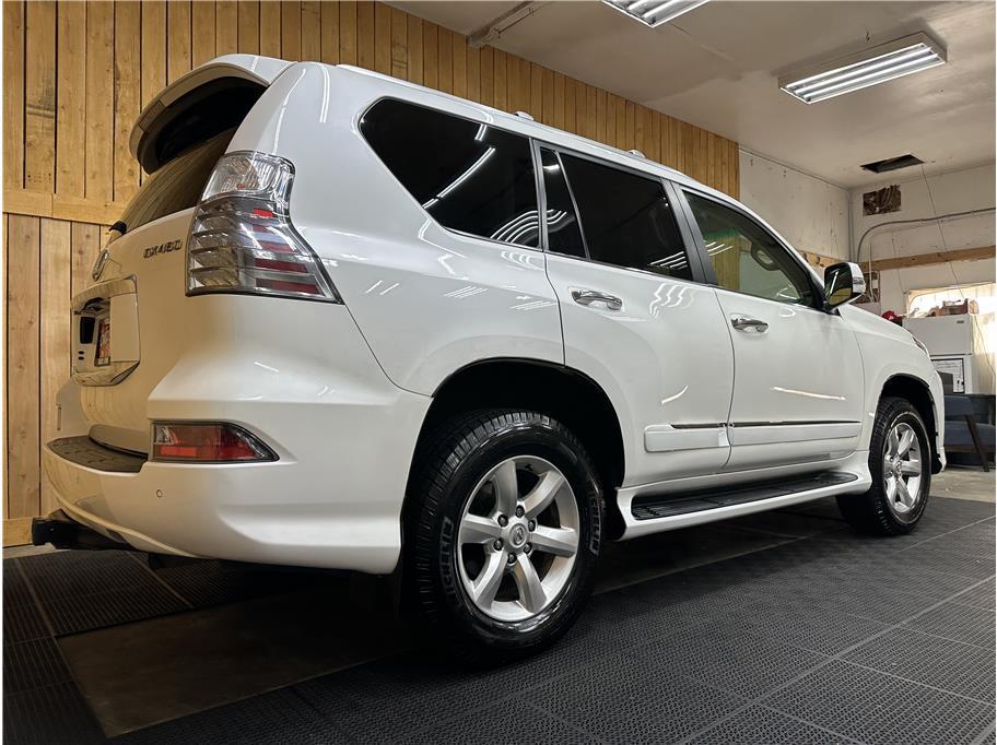 used 2017 Lexus GX 460 car, priced at $28,714