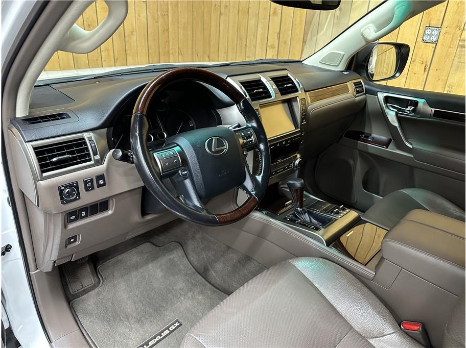 used 2017 Lexus GX 460 car, priced at $28,714