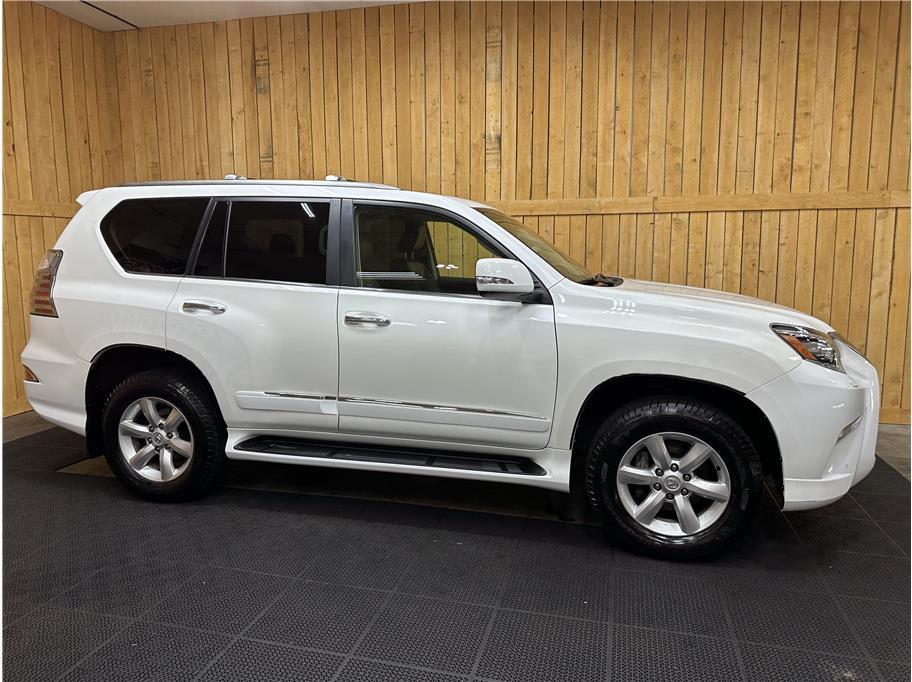 used 2017 Lexus GX 460 car, priced at $28,714
