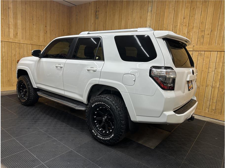 used 2015 Toyota 4Runner car, priced at $26,999