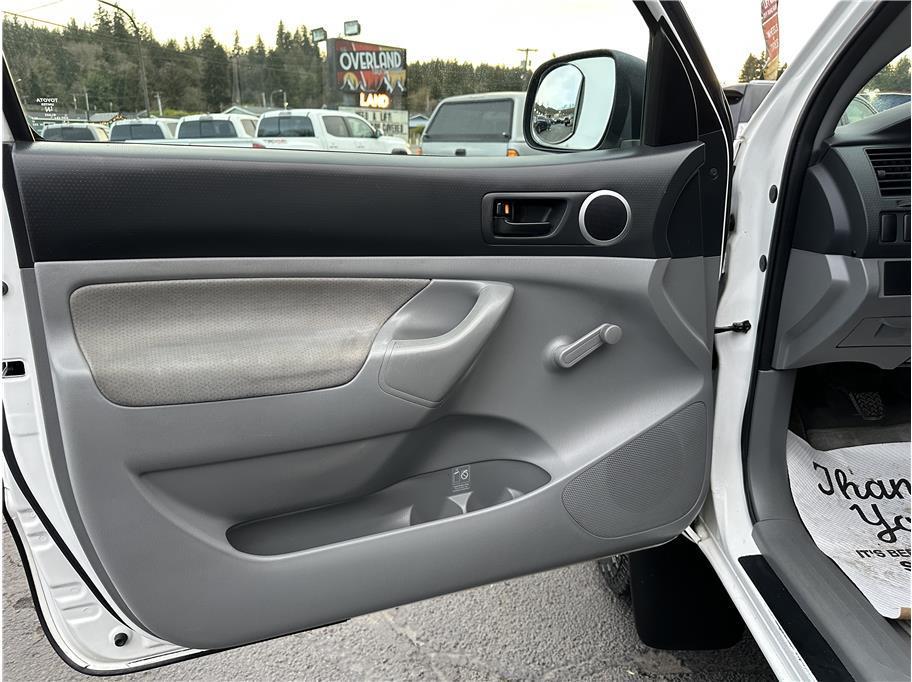 used 2006 Toyota Tacoma car, priced at $9,747