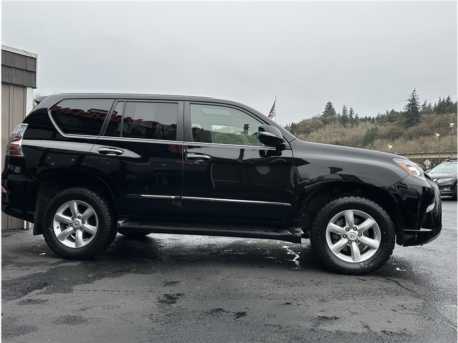 used 2018 Lexus GX 460 car, priced at $33,999