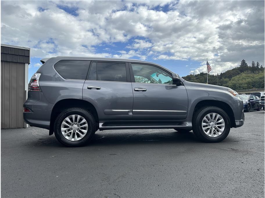 used 2016 Lexus GX 460 car, priced at $23,170