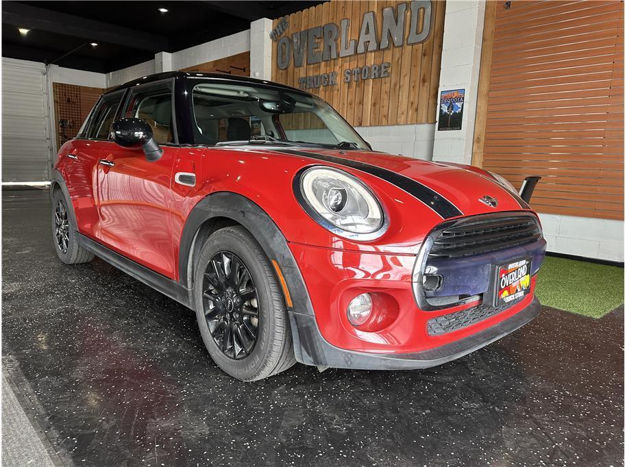 used 2017 MINI Hardtop car, priced at $9,999