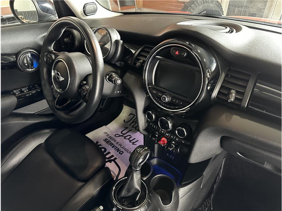 used 2017 MINI Hardtop car, priced at $9,999
