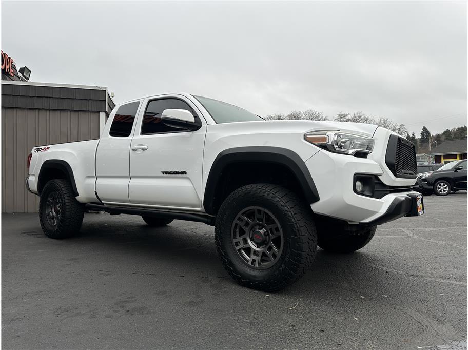 used 2016 Toyota Tacoma car, priced at $28,999