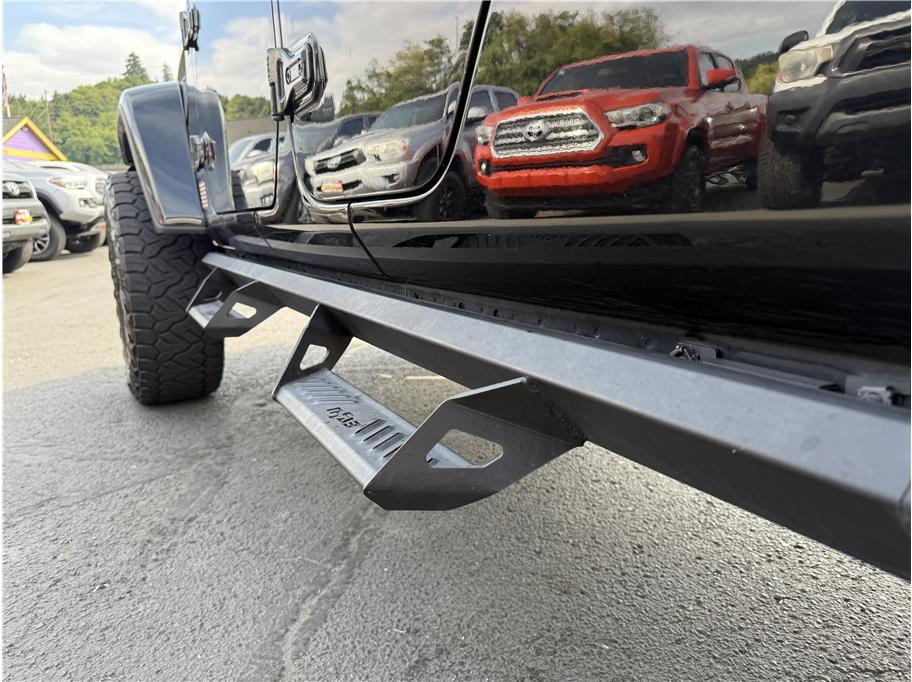 used 2021 Jeep Gladiator car
