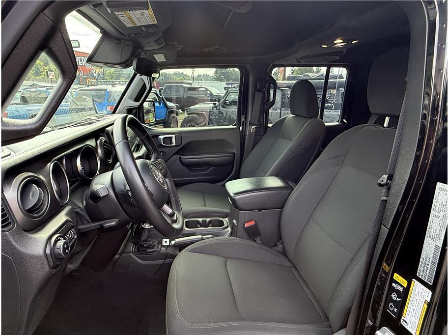 used 2021 Jeep Gladiator car