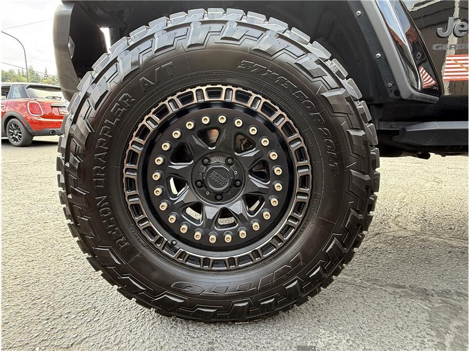 used 2021 Jeep Gladiator car