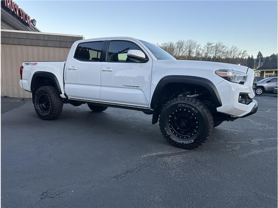 used 2018 Toyota Tacoma car