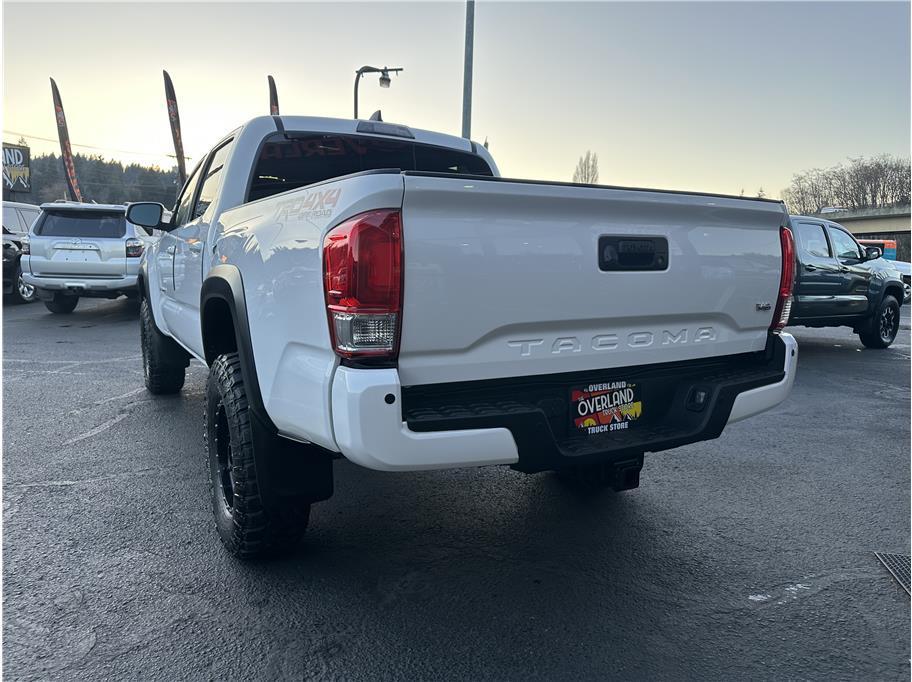 used 2018 Toyota Tacoma car