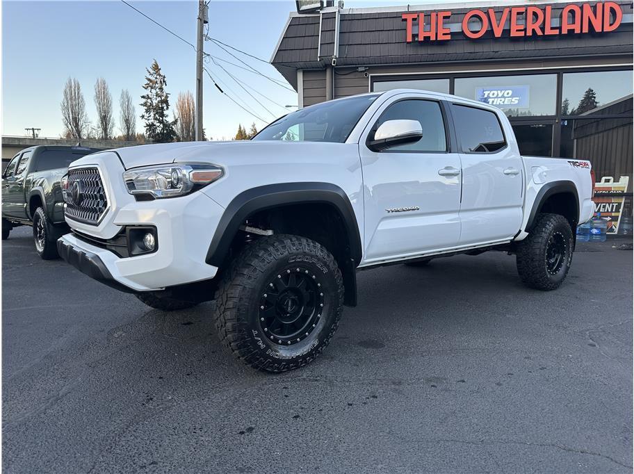 used 2018 Toyota Tacoma car