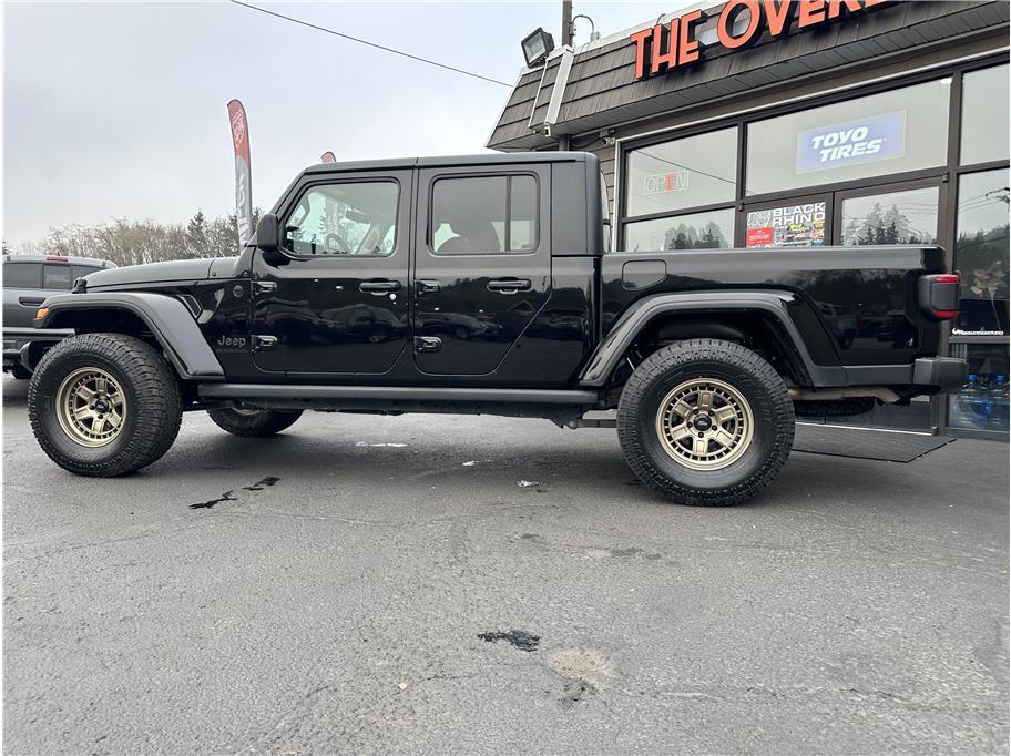 used 2021 Jeep Gladiator car, priced at $35,077