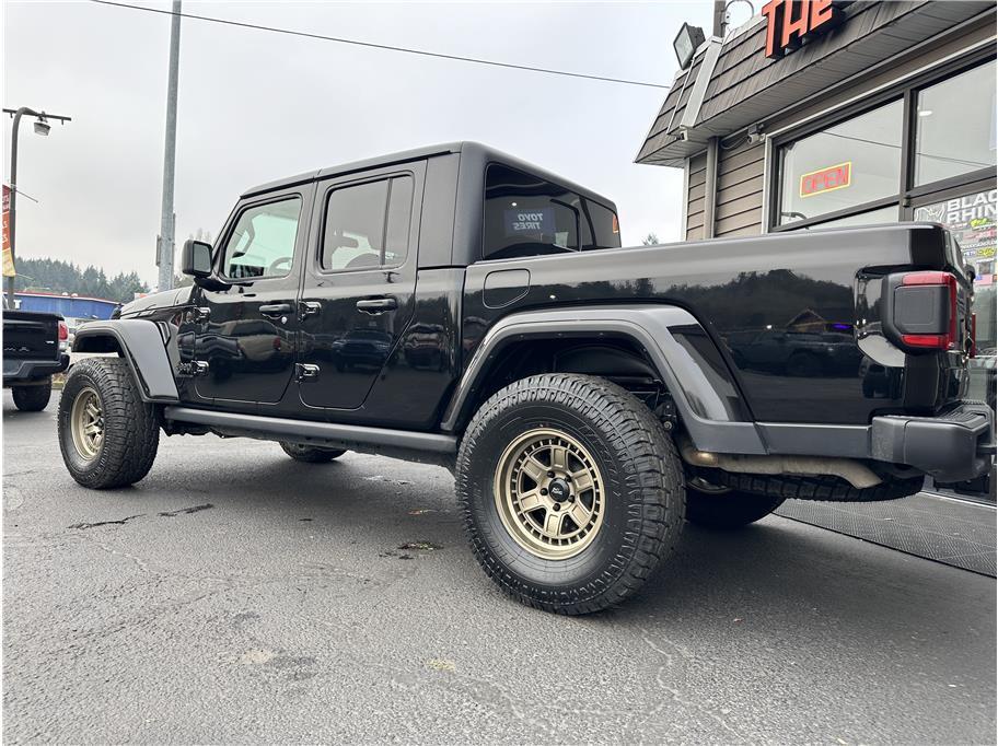 used 2021 Jeep Gladiator car, priced at $35,077