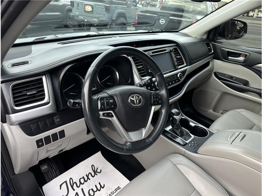 used 2016 Toyota Highlander car, priced at $18,499