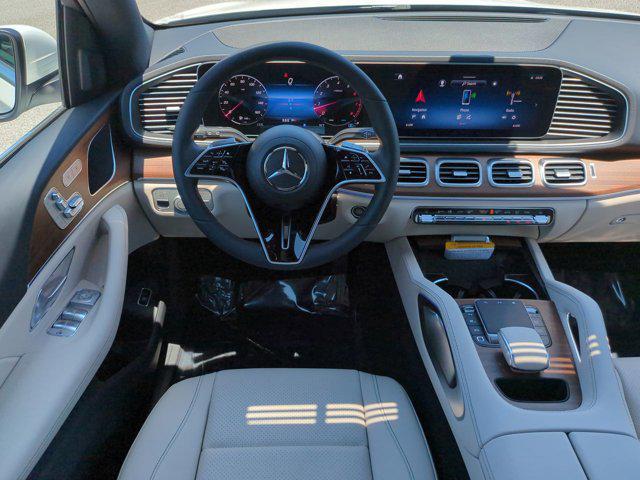 new 2025 Mercedes-Benz GLE 450 car, priced at $73,745