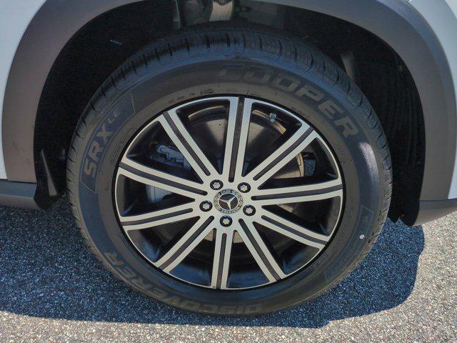 new 2025 Mercedes-Benz GLE 450 car, priced at $73,745