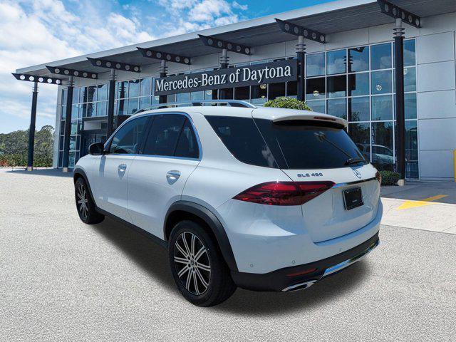 new 2025 Mercedes-Benz GLE 450 car, priced at $73,745