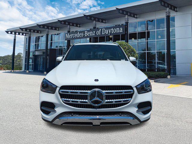 new 2025 Mercedes-Benz GLE 450 car, priced at $73,745