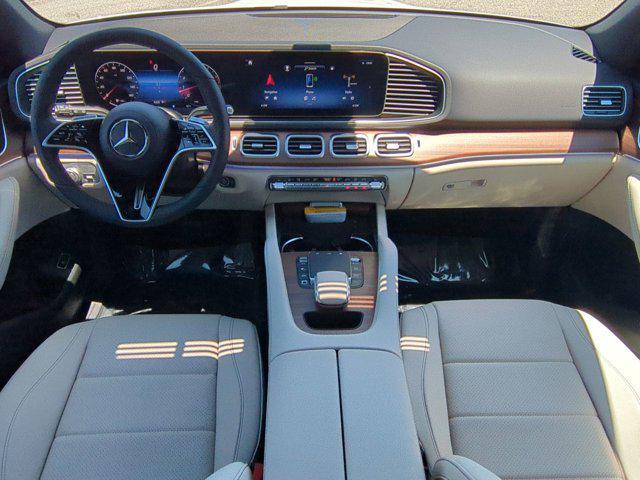 new 2025 Mercedes-Benz GLE 450 car, priced at $73,745