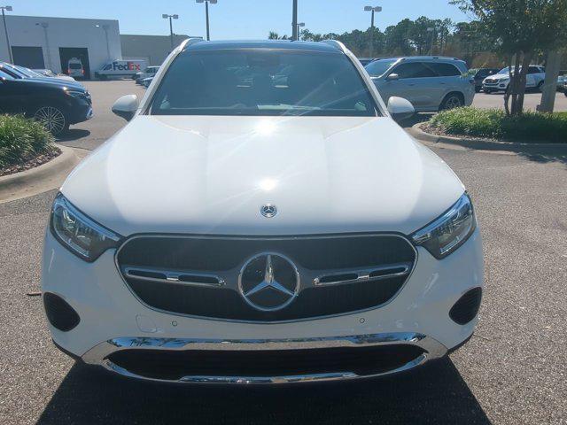 new 2025 Mercedes-Benz GLC 300 car, priced at $58,295