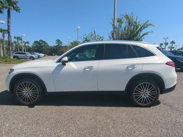 new 2025 Mercedes-Benz GLC 300 car, priced at $58,295