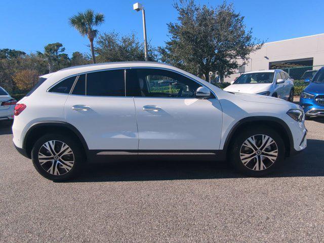 new 2025 Mercedes-Benz GLA 250 car, priced at $45,845