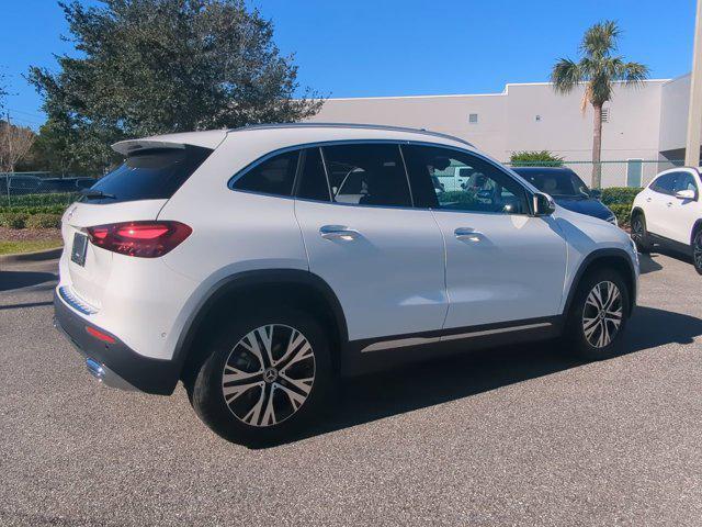 new 2025 Mercedes-Benz GLA 250 car, priced at $45,845