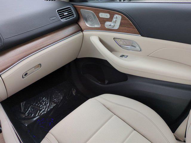 new 2025 Mercedes-Benz GLE 350 car, priced at $71,400