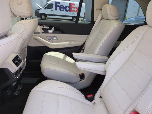 new 2025 Mercedes-Benz GLS 450 car, priced at $105,630