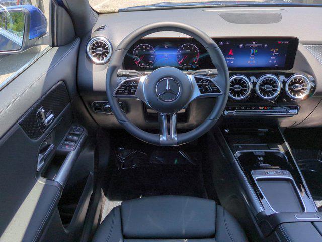 new 2025 Mercedes-Benz GLA 250 car, priced at $48,520