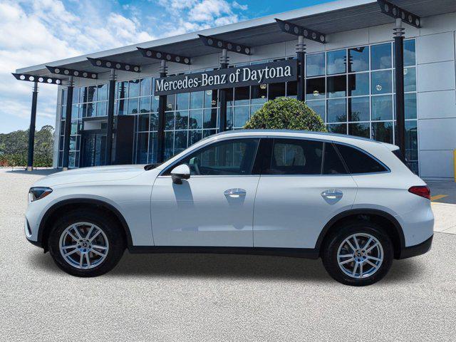 new 2025 Mercedes-Benz GLC 300 car, priced at $56,555